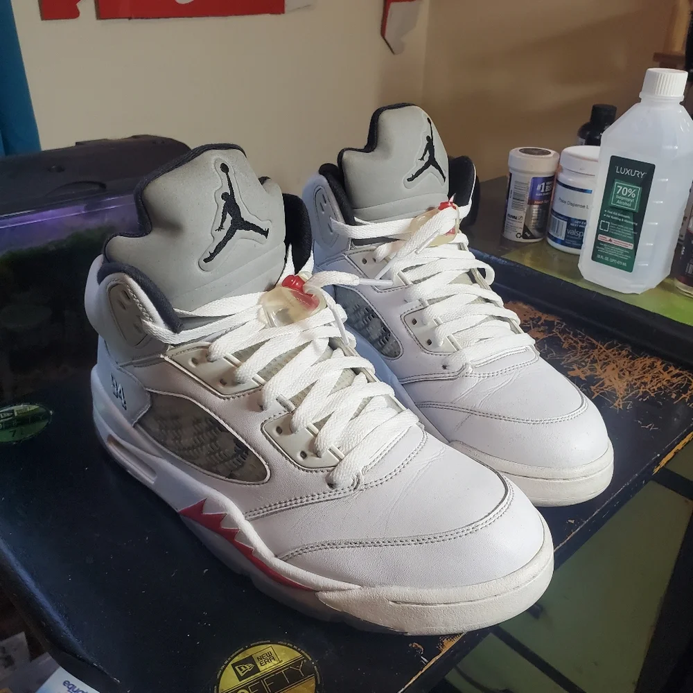 Supreme x Air jordan 5 retro mens size 12 (flawed  pair) - Picture 3 of 8